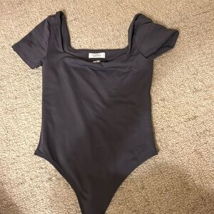 Aritzia babaton bodysuit size small great condition